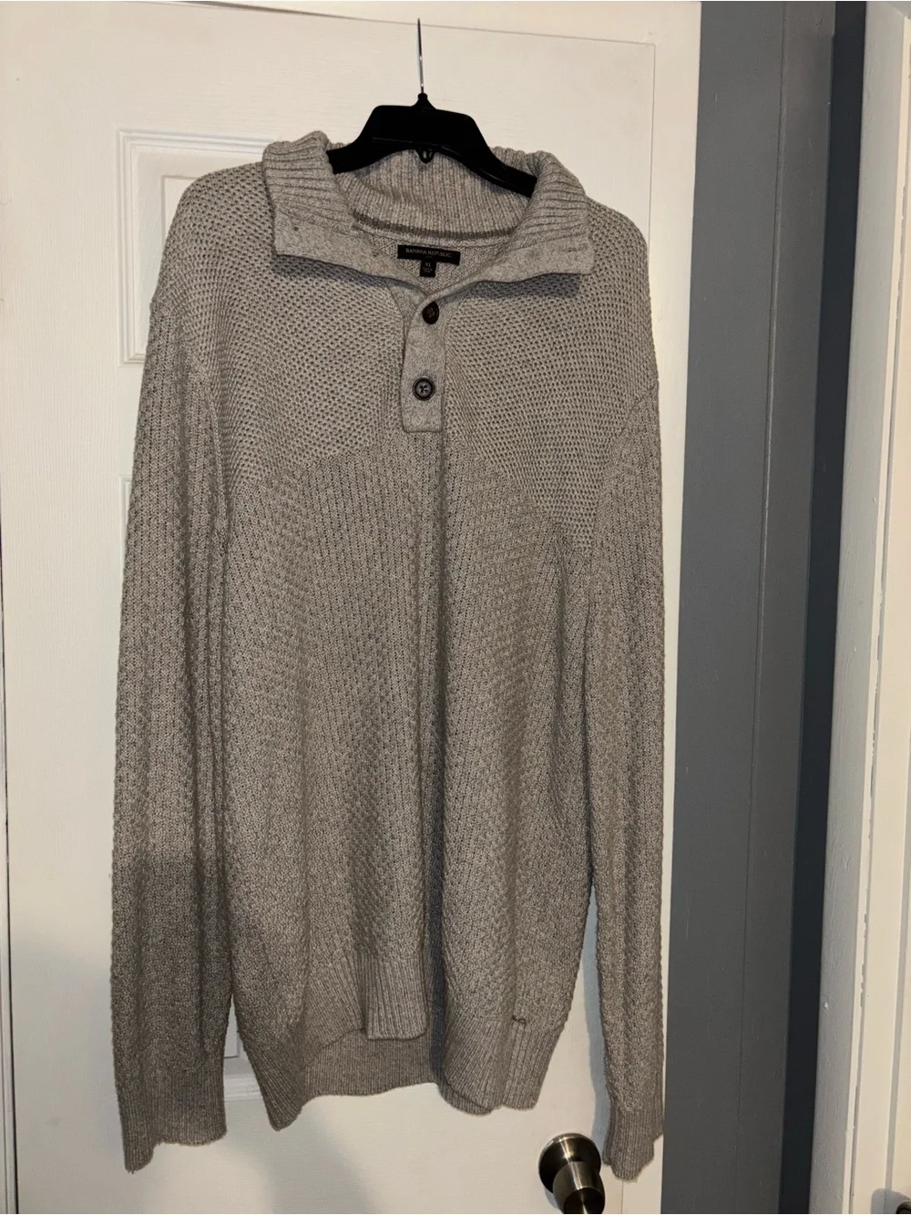 Banana Republic Men’s Light Gray Turtleneck Button Pullover